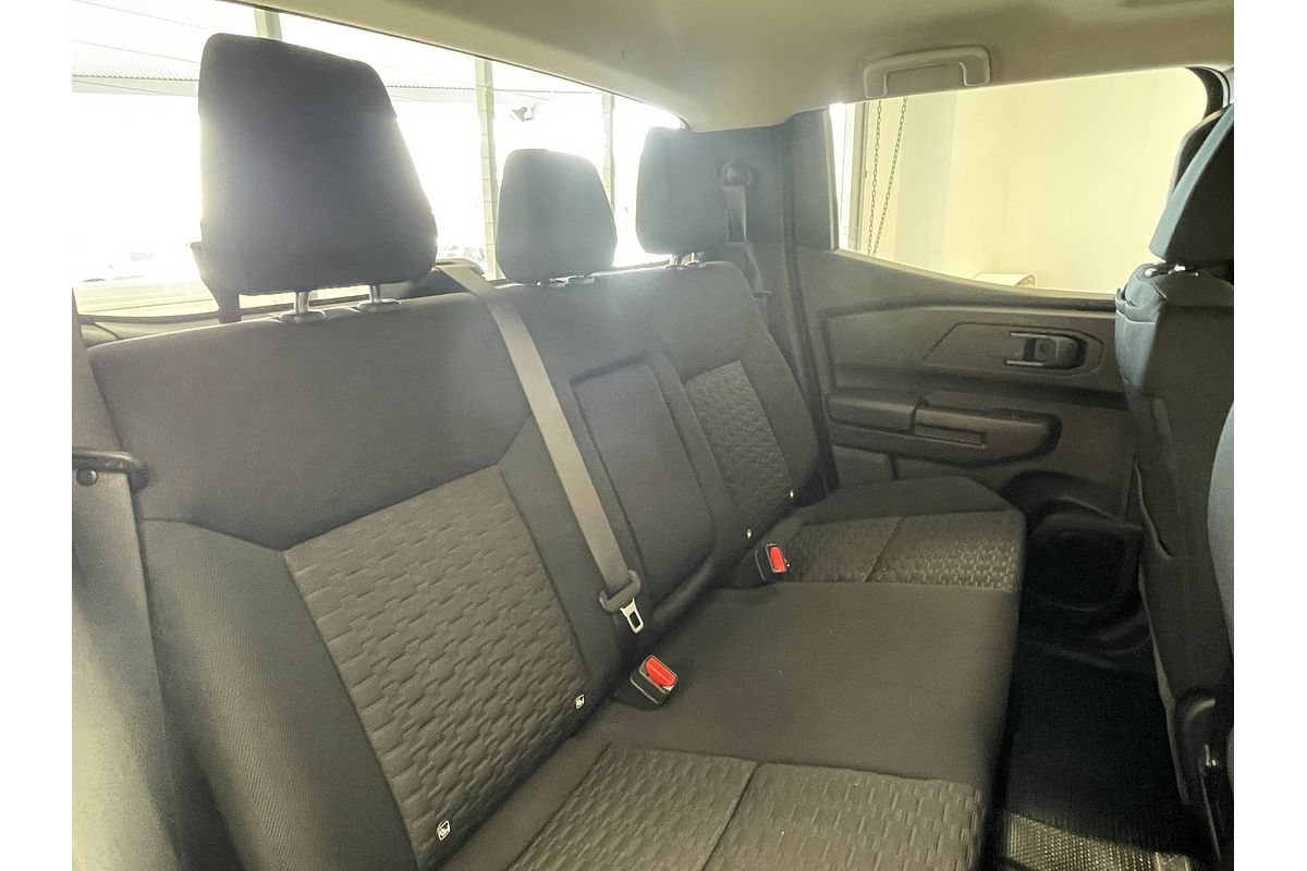 2024 Mitsubishi Triton GLX MV 4X4