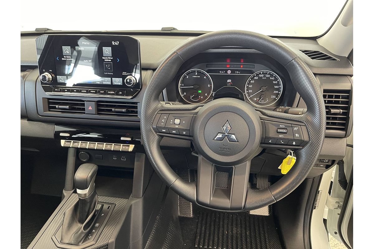 2024 Mitsubishi Triton GLX MV 4X4