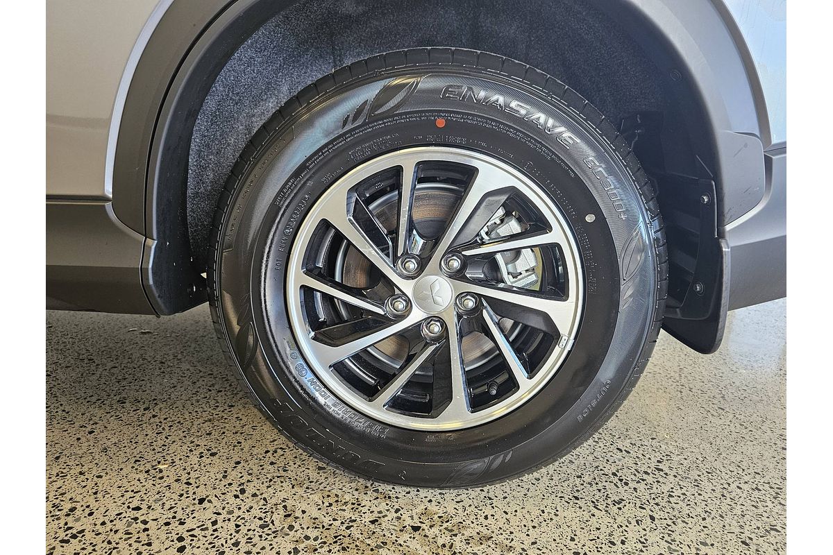 2024 Mitsubishi Eclipse Cross ES YB