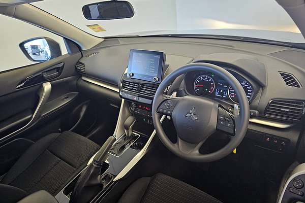 2024 Mitsubishi Eclipse Cross ES YB