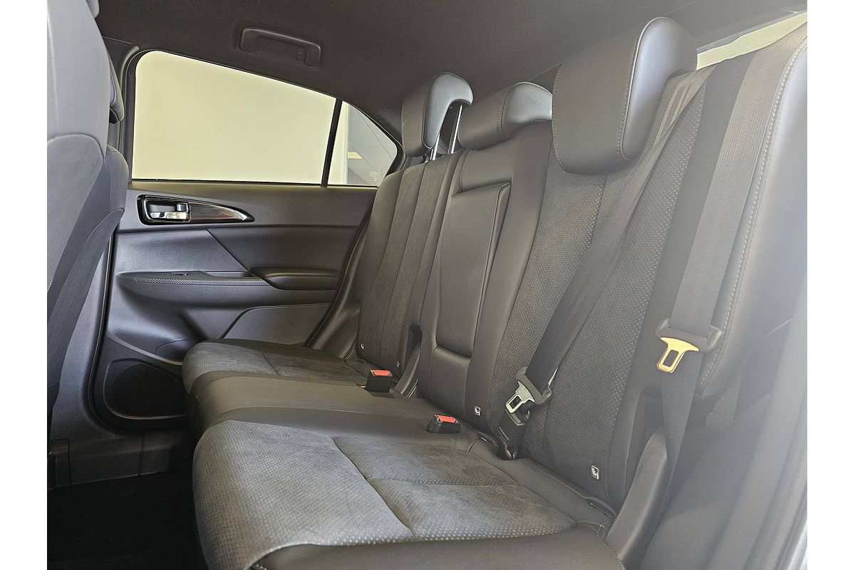 2024 Mitsubishi Eclipse Cross Black Edition YB