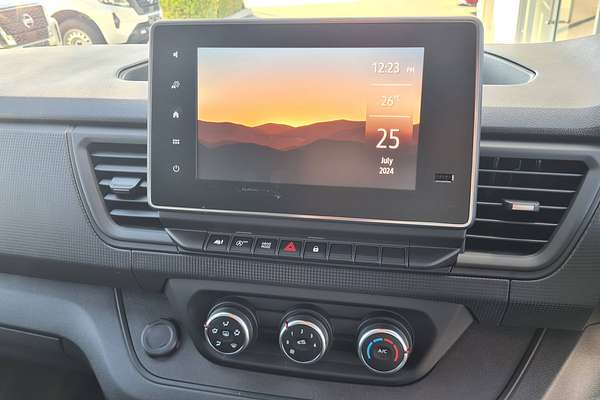 2024 Renault Trafic Pro X82 SWB