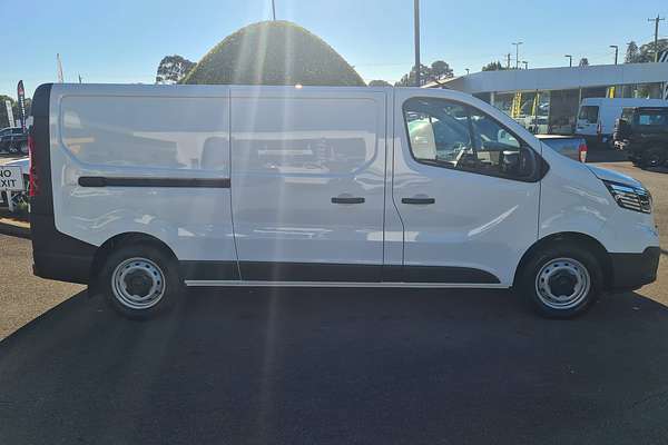2024 Renault Trafic Pro X82 LWB