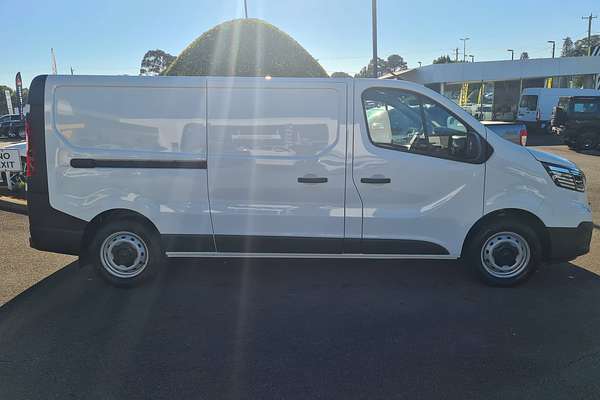 2024 Renault Trafic Pro X82 LWB