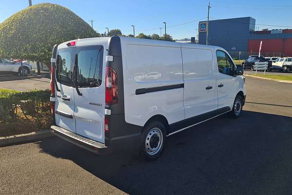 2024 Renault Trafic Pro X82 LWB