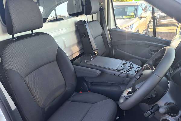 2024 Renault Trafic Pro X82 LWB