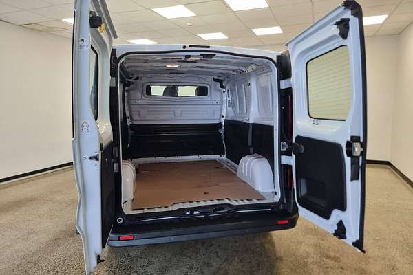 2024 Renault Trafic Pro X82 SWB