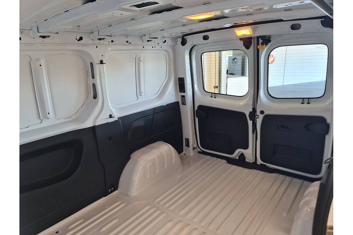 2024 Renault Trafic Pro X82 SWB