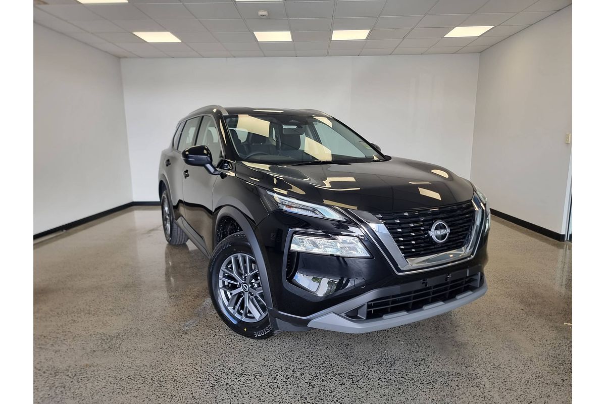 2024 Nissan X-TRAIL ST T33