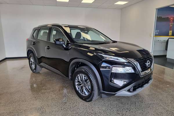 2024 Nissan X-TRAIL ST T33