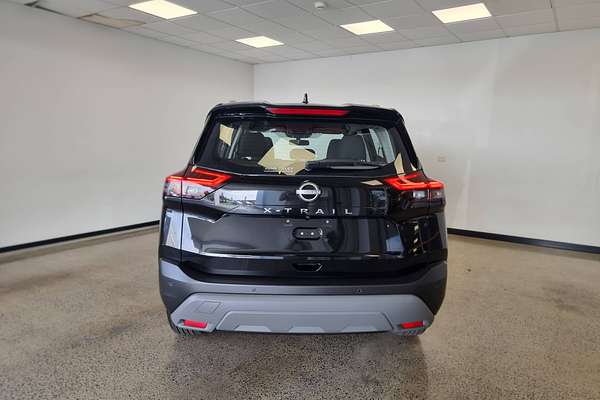 2024 Nissan X-TRAIL ST T33
