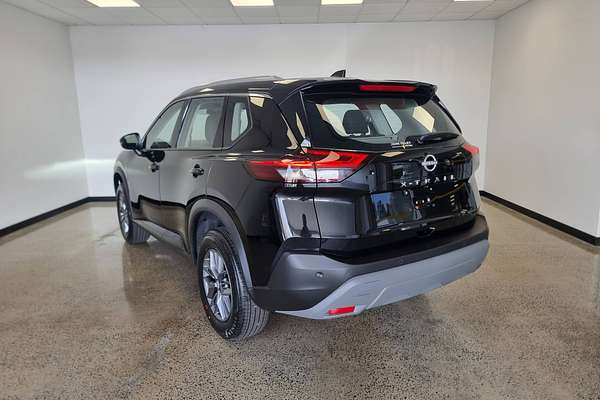 2024 Nissan X-TRAIL ST T33