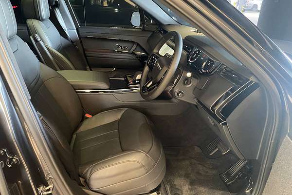 2024 Land Rover Range Rover Sport D250 Dynamic SE L461