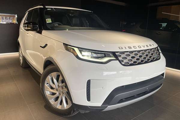 2024 Land Rover Discovery D350 S Series 5