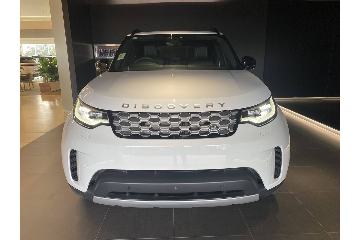 2024 Land Rover Discovery D350 S Series 5