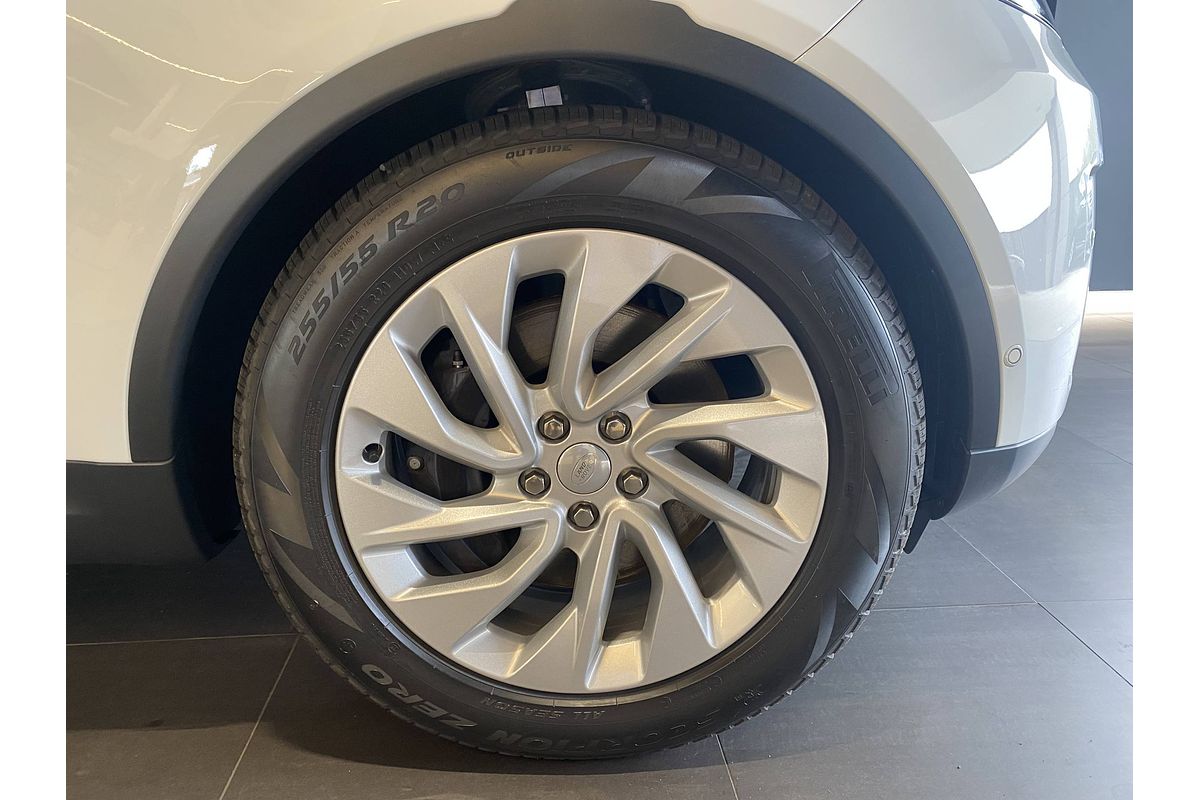 2024 Land Rover Discovery D350 S Series 5