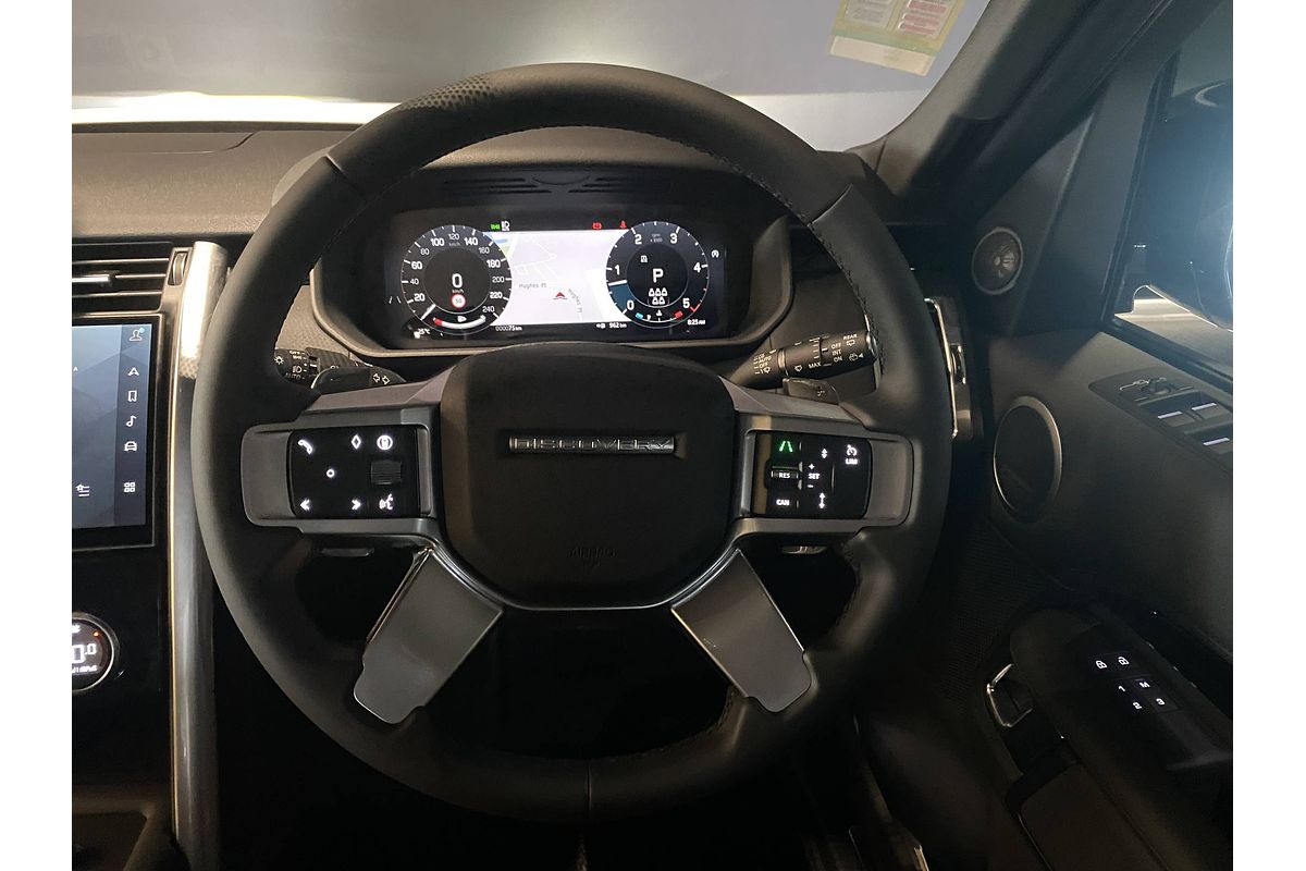 2024 Land Rover Discovery D350 S Series 5