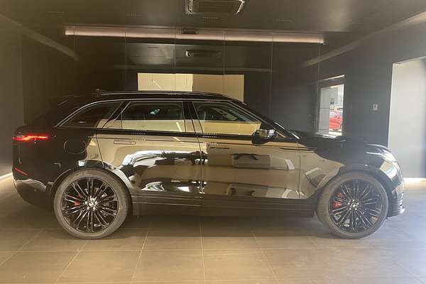 2024 Land Rover Range Rover Velar P250 Dynamic SE L560
