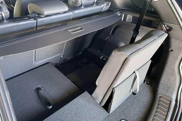 2024 Land Rover Discovery Sport P200 S L550