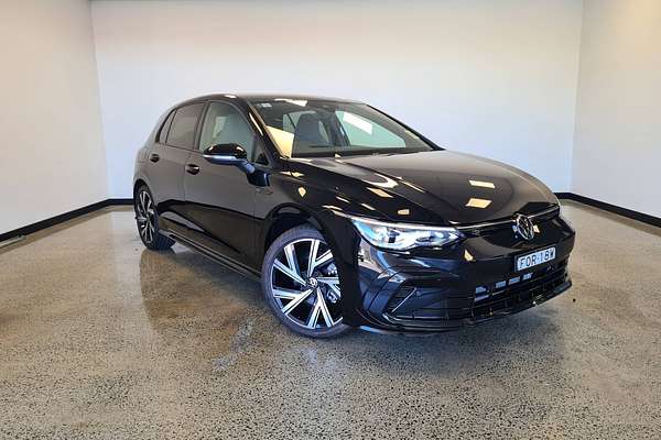 2024 Volkswagen Golf 110TSI R-Line 8