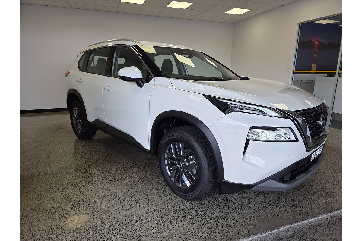 2024 Nissan X-TRAIL ST T33