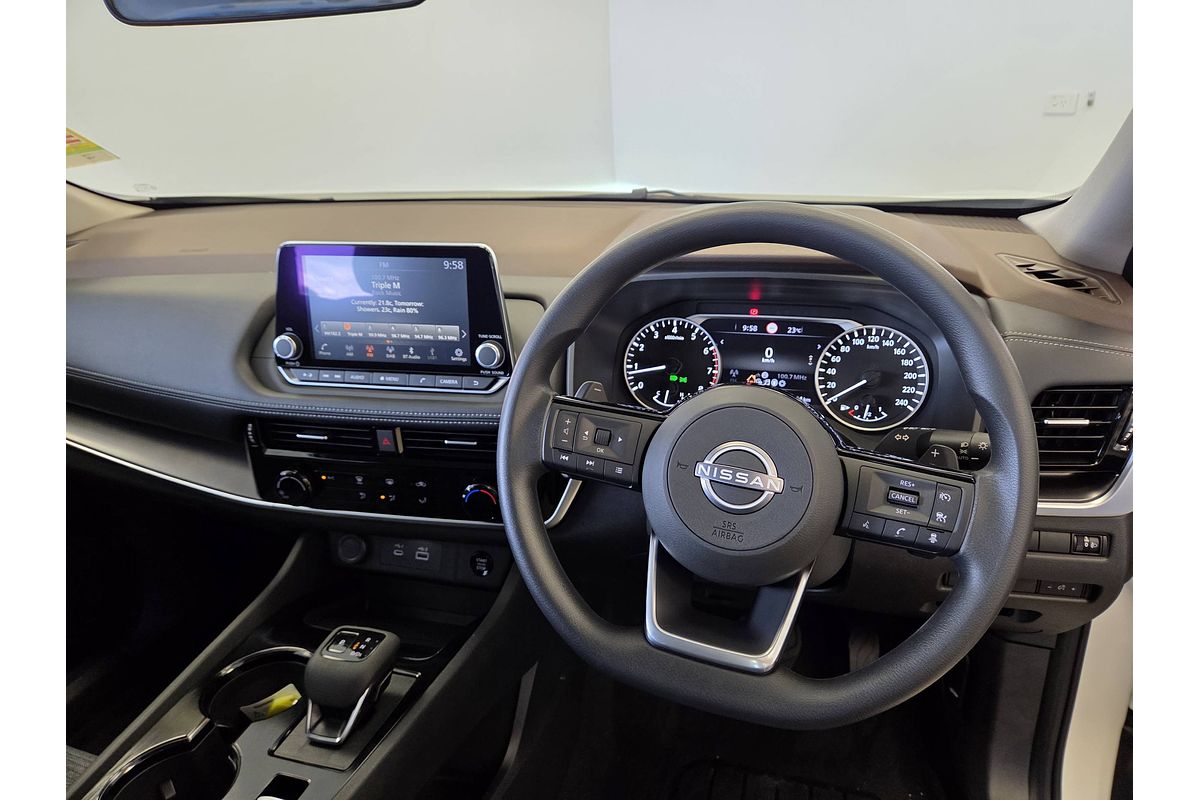 2024 Nissan X-TRAIL ST T33