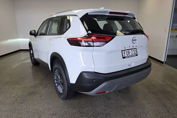 2024 Nissan X-TRAIL ST T33
