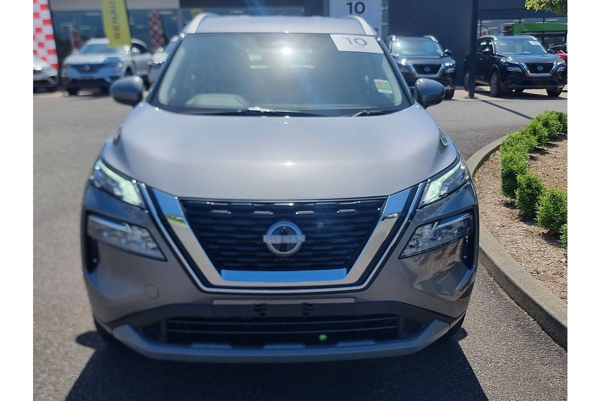 2024 Nissan X-TRAIL ST T33