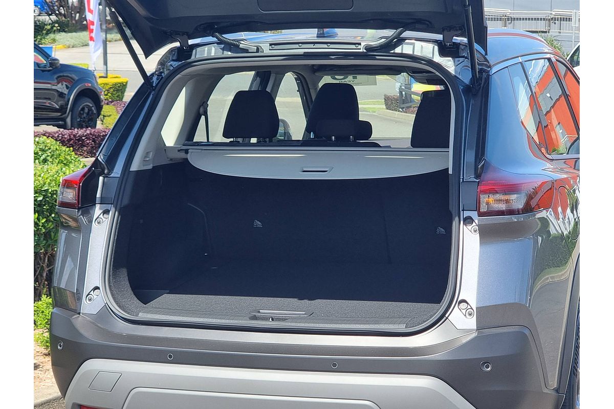 2024 Nissan X-TRAIL ST T33