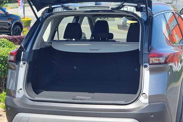 2024 Nissan X-TRAIL ST T33