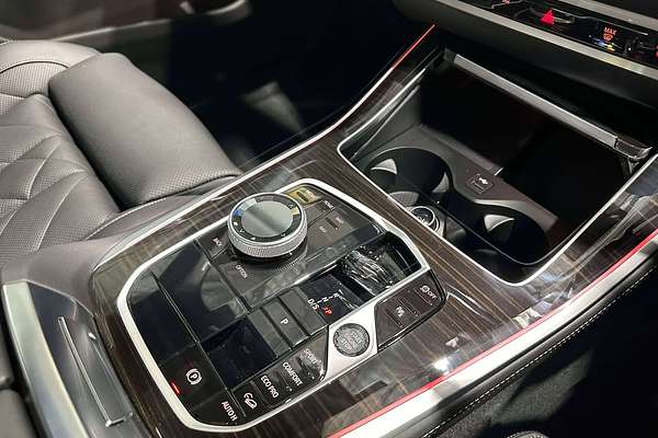 2025 BMW X5 xDrive30d M Sport G05 LCI