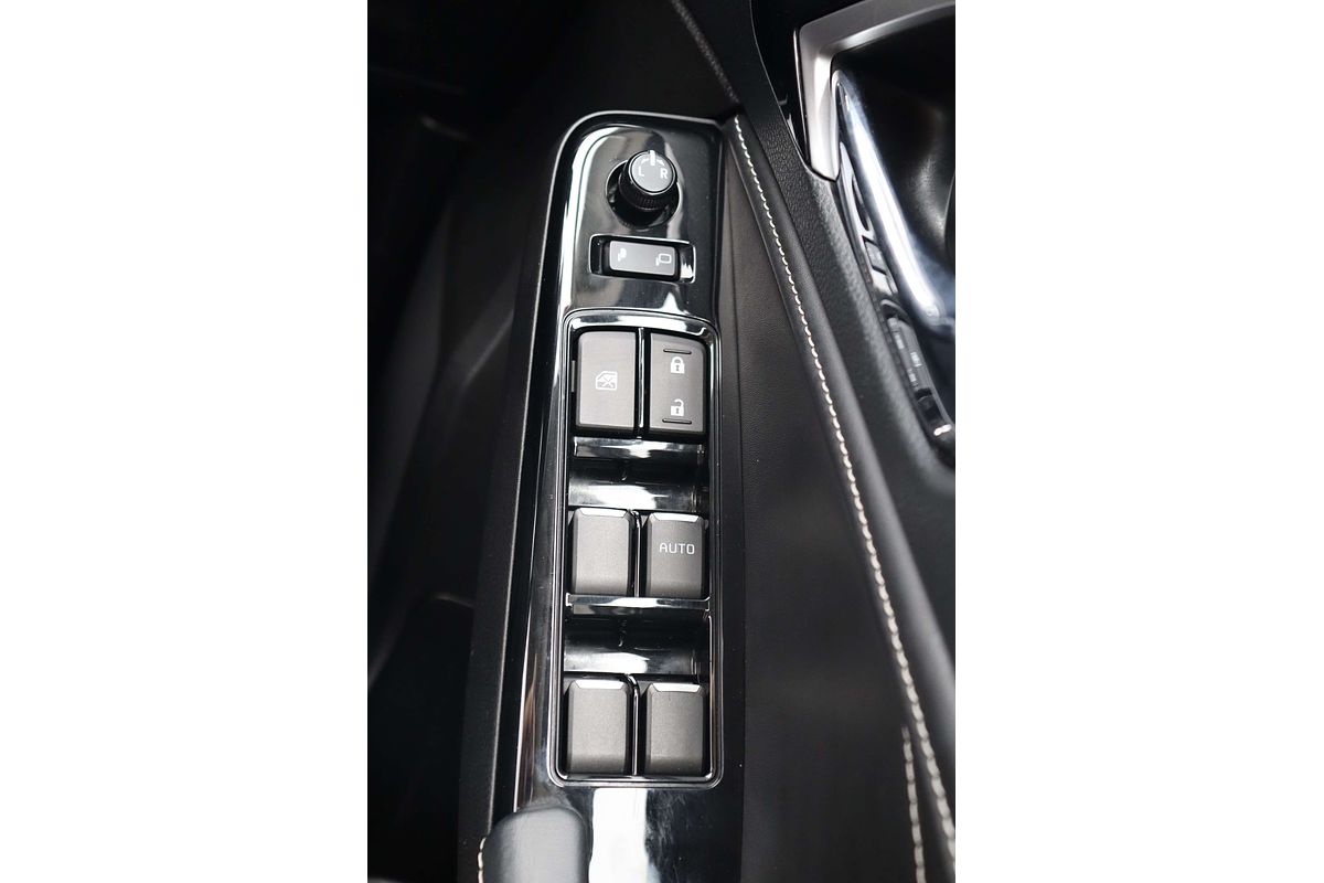 2022 Isuzu MU-X LS-T