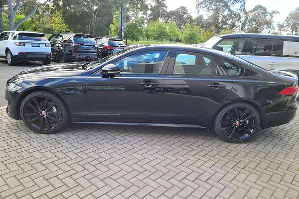 2020 Jaguar XF 25t Chequered Flag X260