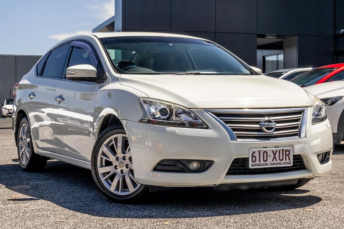 2012 Nissan Pulsar Ti B17
