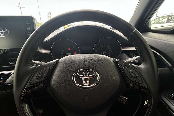 2023 Toyota C-HR GXL NGX10R