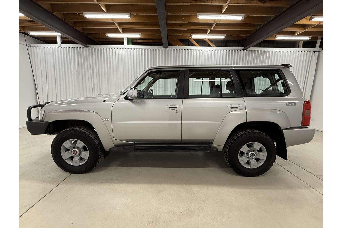 2006 Nissan Patrol ST GU IV