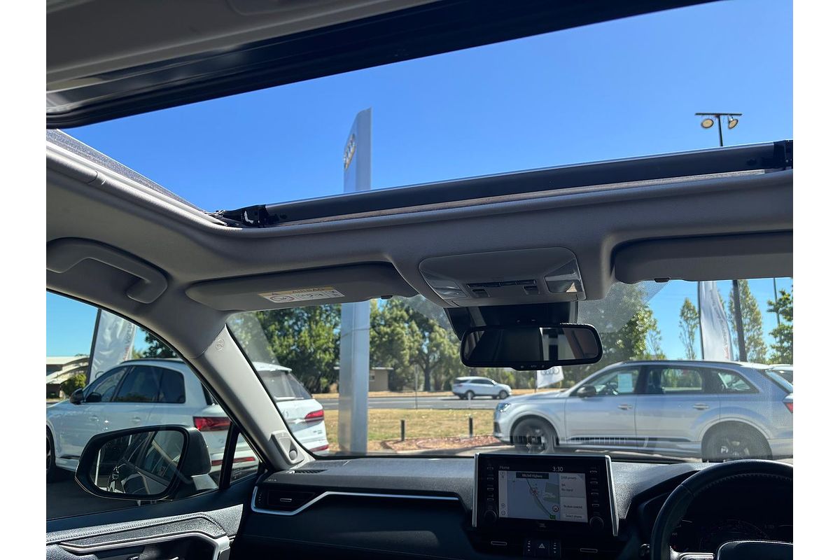 2020 Toyota RAV4 Cruiser AXAH52R