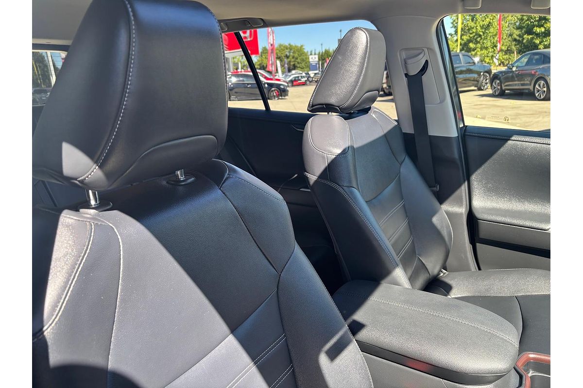 2020 Toyota RAV4 Cruiser AXAH52R