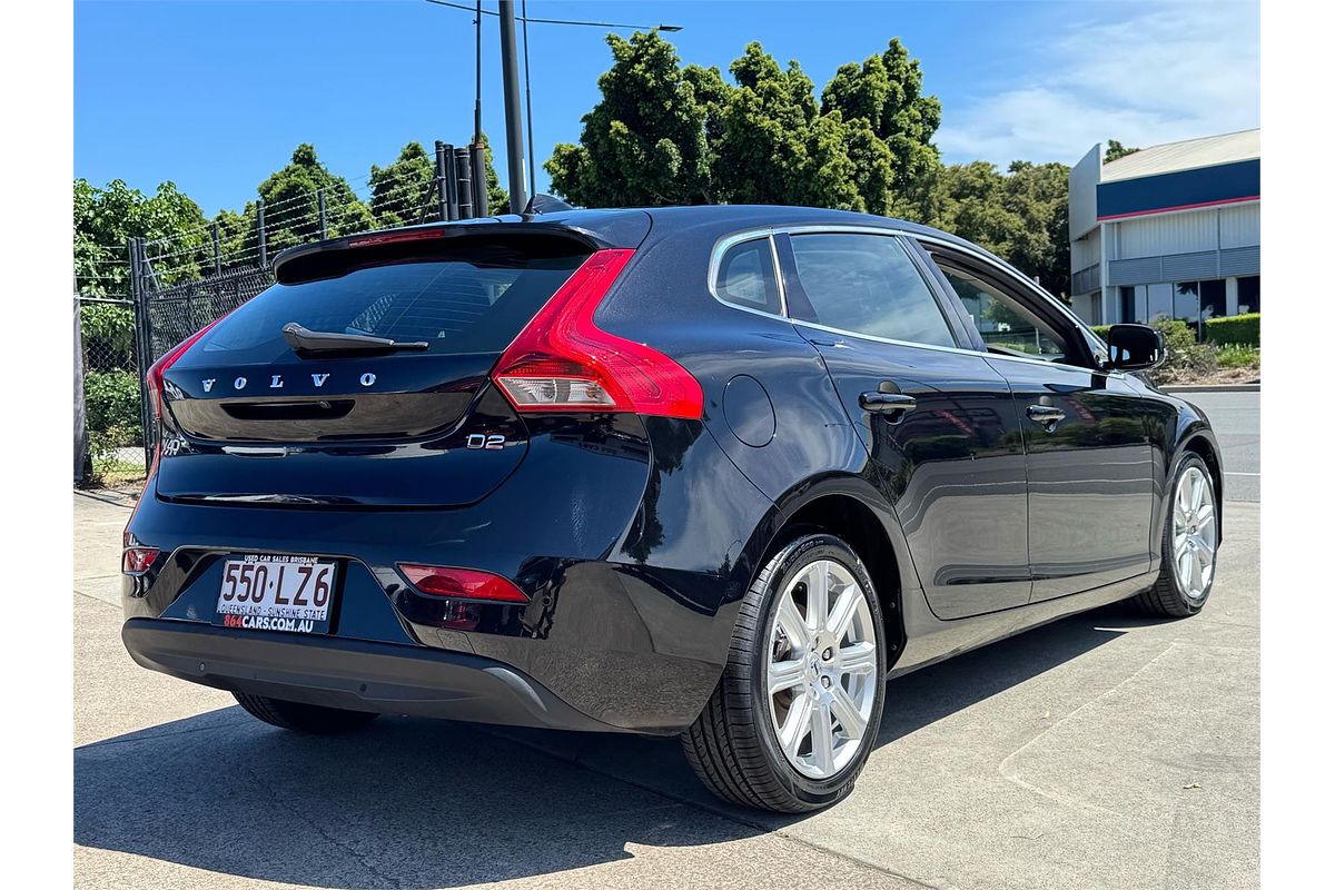 2014 Volvo V40 D2 KINETIC M MY14
