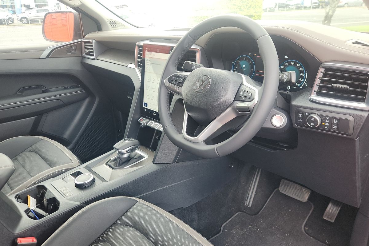 2024 Volkswagen Amarok TDI600 Style NF 4X4