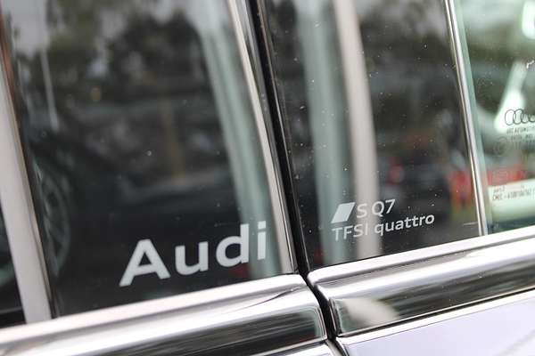 2024 Audi SQ7 TFSI 4M