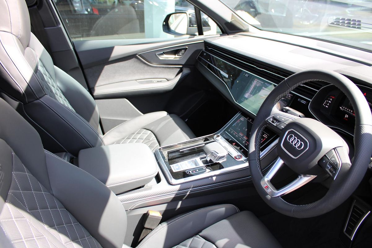 2024 Audi SQ7 TFSI 4M