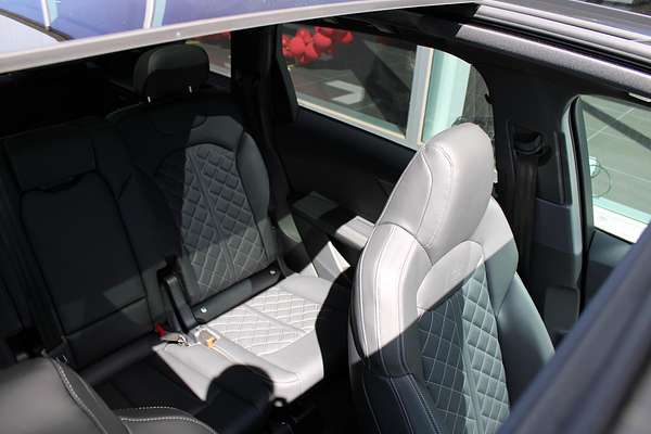 2024 Audi SQ7 TFSI 4M