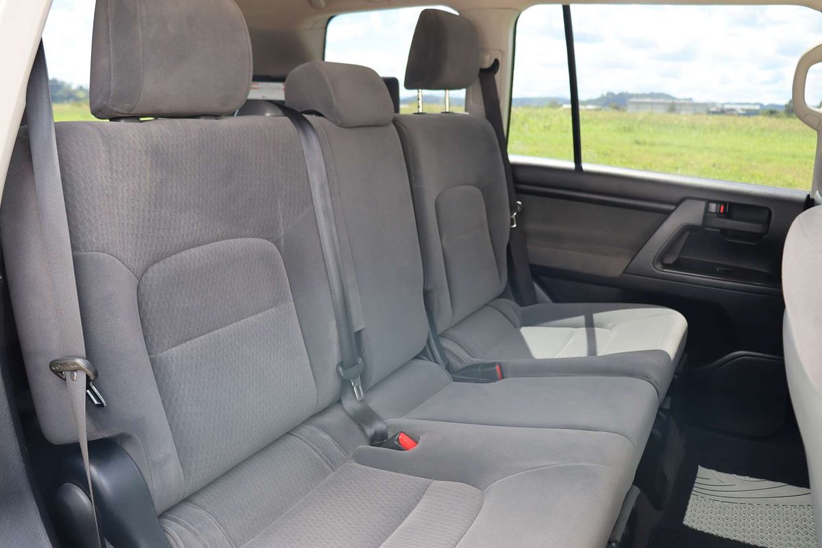 2019 Toyota Landcruiser GXL VDJ200R
