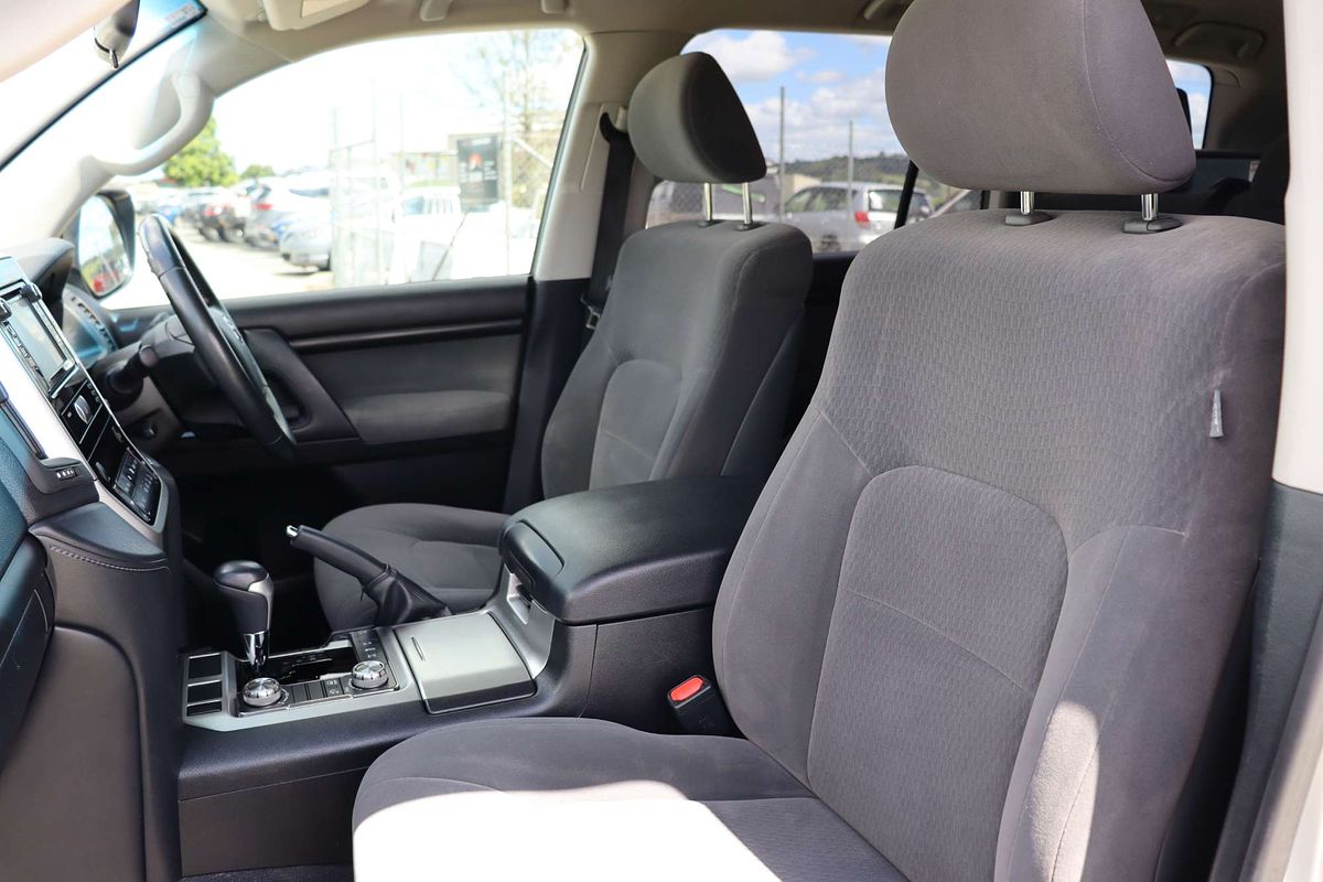 2019 Toyota Landcruiser GXL VDJ200R