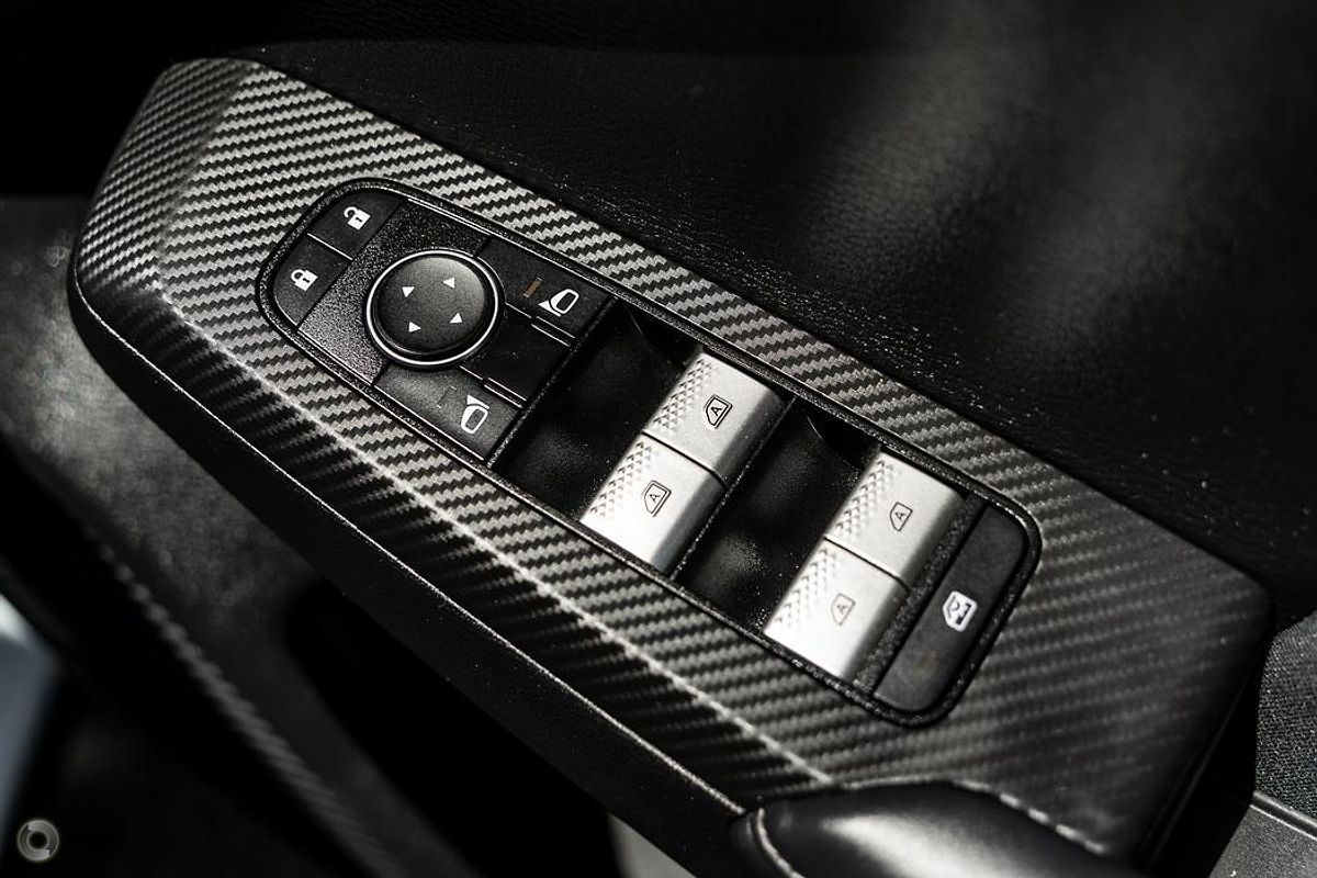 2023 Mitsubishi Outlander ES ZM