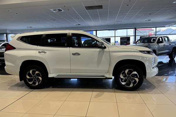 2024 Mitsubishi Pajero Sport GLS QG