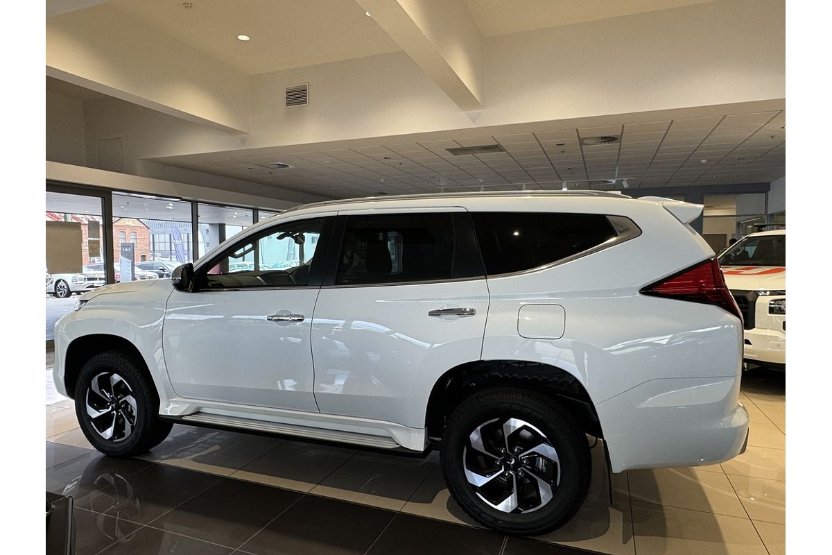 2024 Mitsubishi QG Pajero Sport GLS 2.4D 8AT 4WD 7S