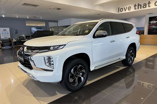 2024 Mitsubishi Pajero Sport GLS QG