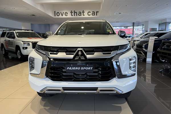 2024 Mitsubishi Pajero Sport GLS QG